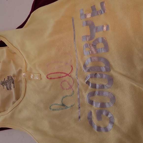 Sleepwear Sets 4 Tops 2 Shorts - Picture 3 of 6